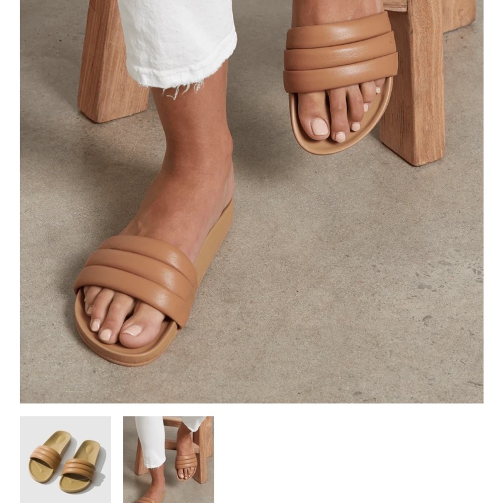 Beatrice Valenzuela slides In tan size 7